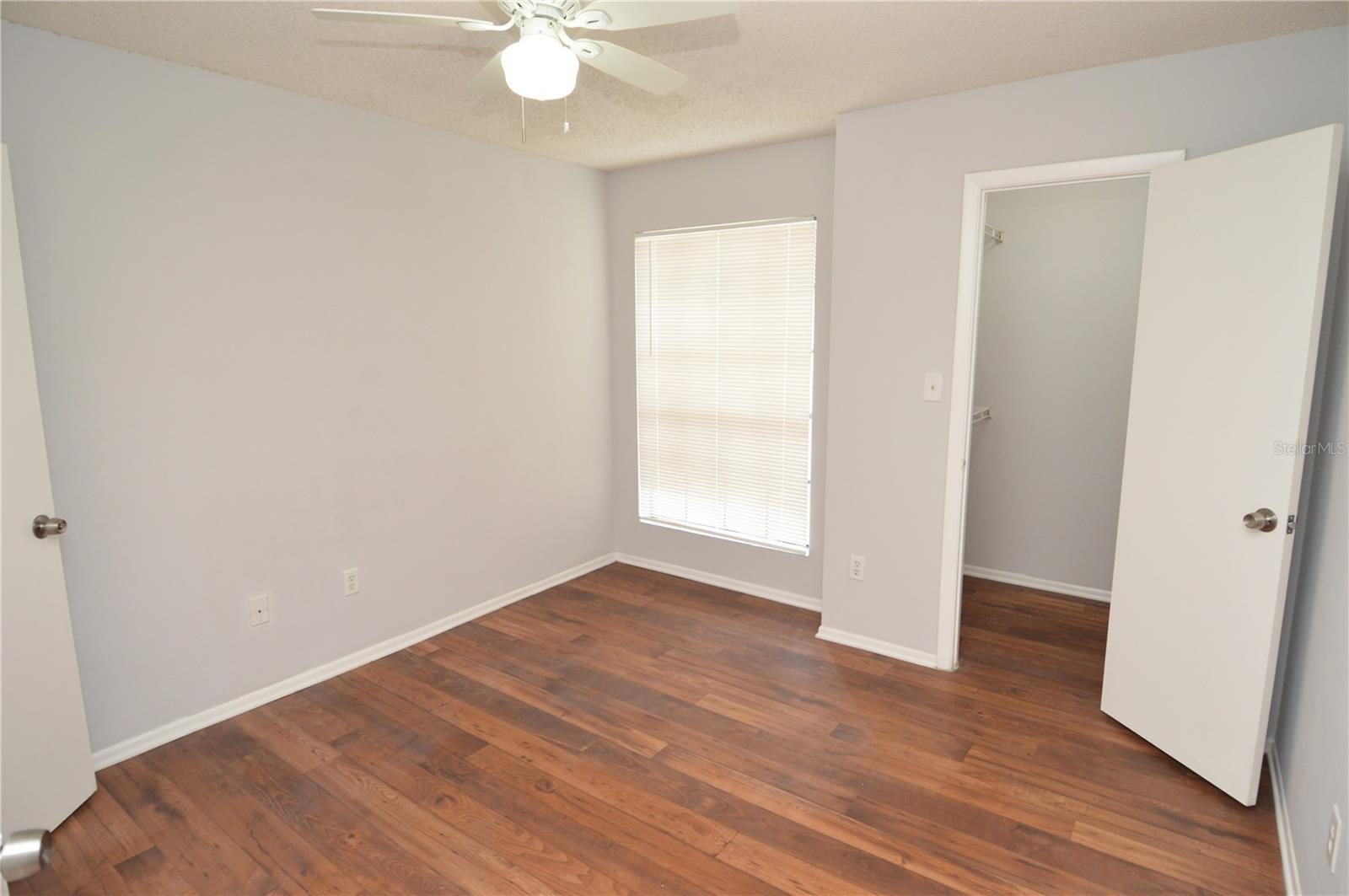 Image 23 of 93 For 8728 Mallard Reserve Drive 201