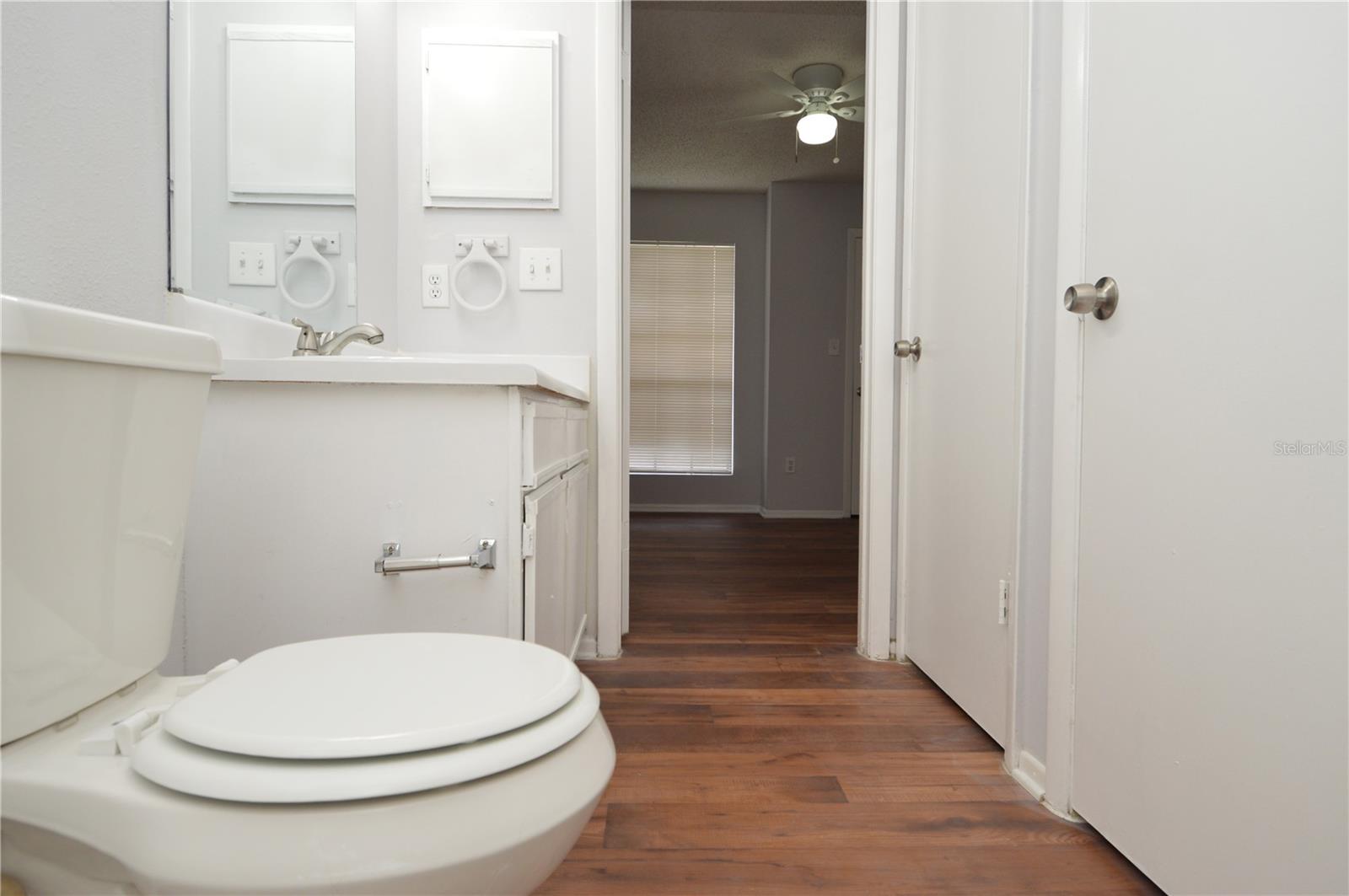 Image 33 of 93 For 8728 Mallard Reserve Drive 201