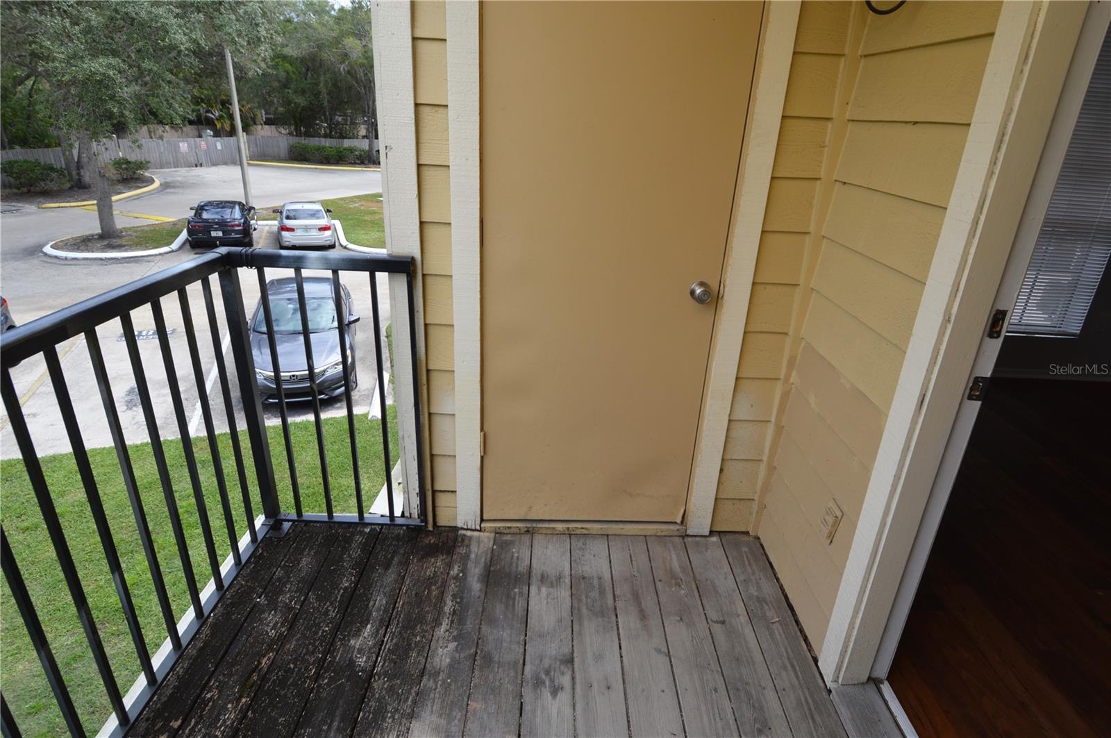 Image 36 of 93 For 8728 Mallard Reserve Drive 201