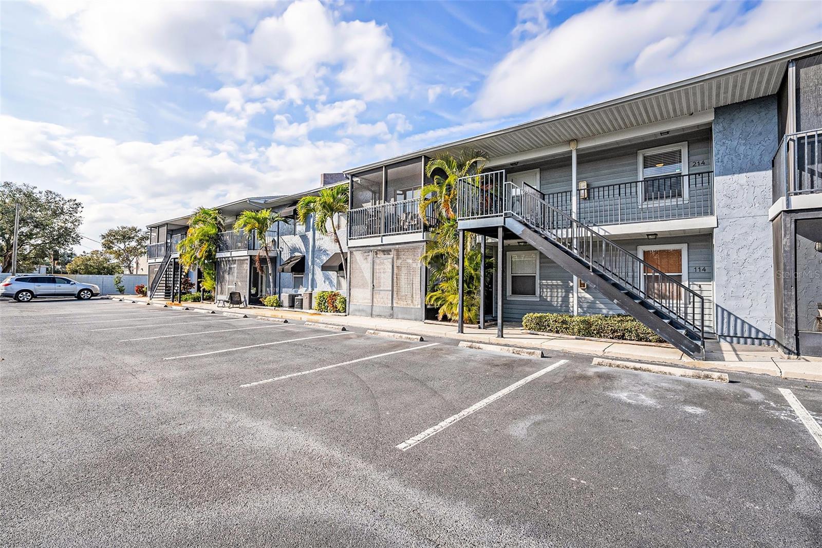 Details for 3711 Iowa Avenue 214, TAMPA, FL 33611