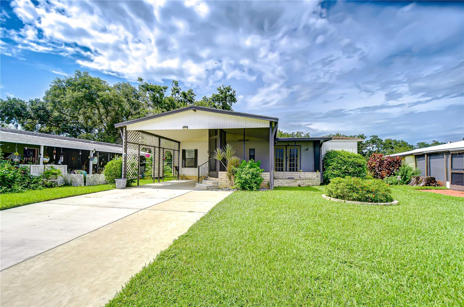 Details for 34121 Tree Lake Drive, WESLEY CHAPEL, FL 33543