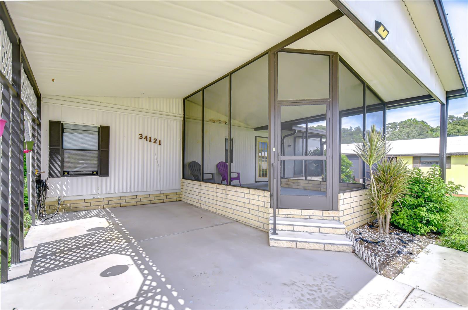Image 12 of 56 For 34121 Tree Lake Drive