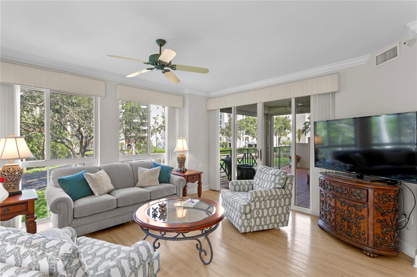 Image 11 of 61 For 4801 Osprey Drive S 101