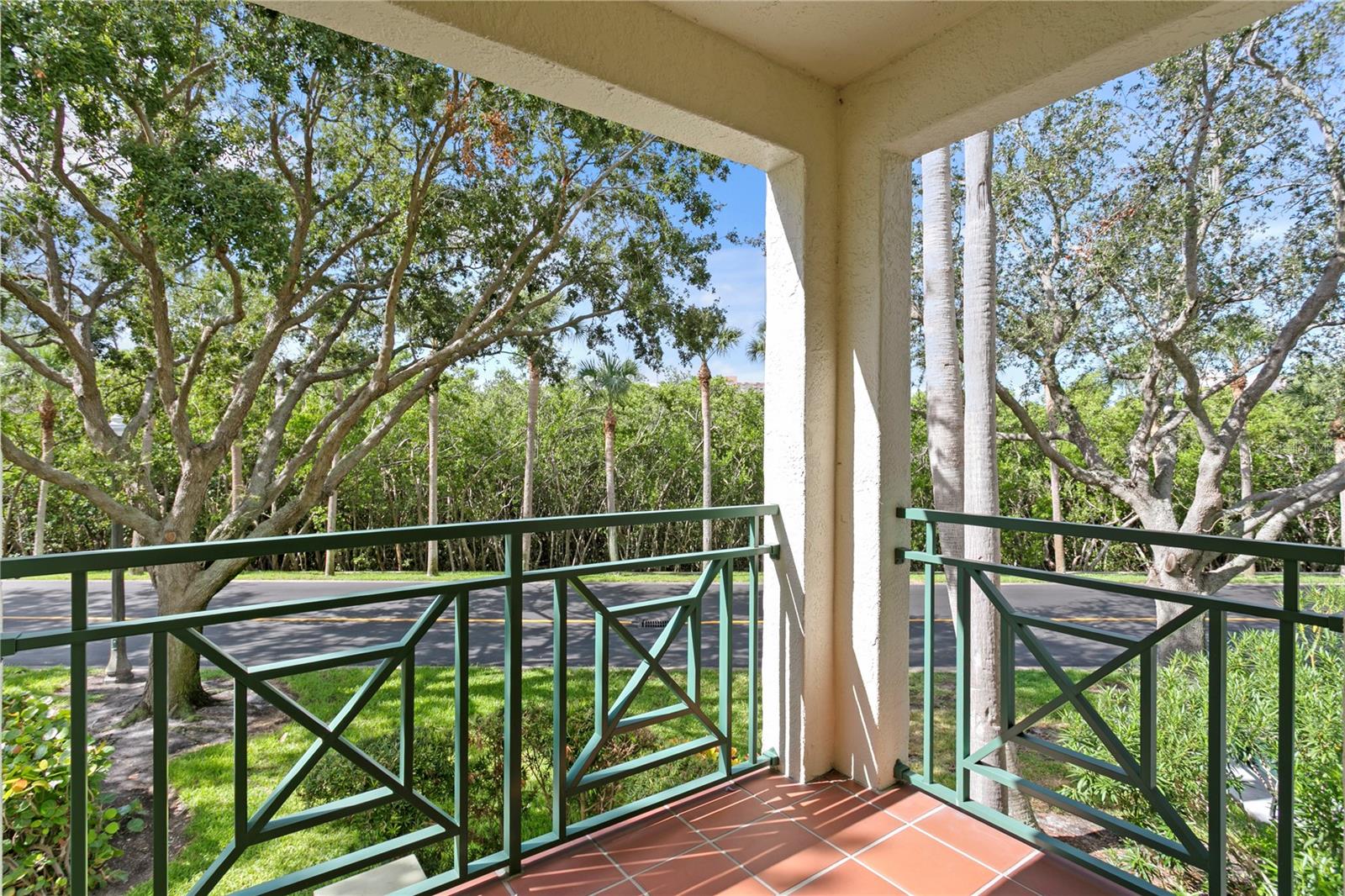Image 33 of 61 For 4801 Osprey Drive S 101