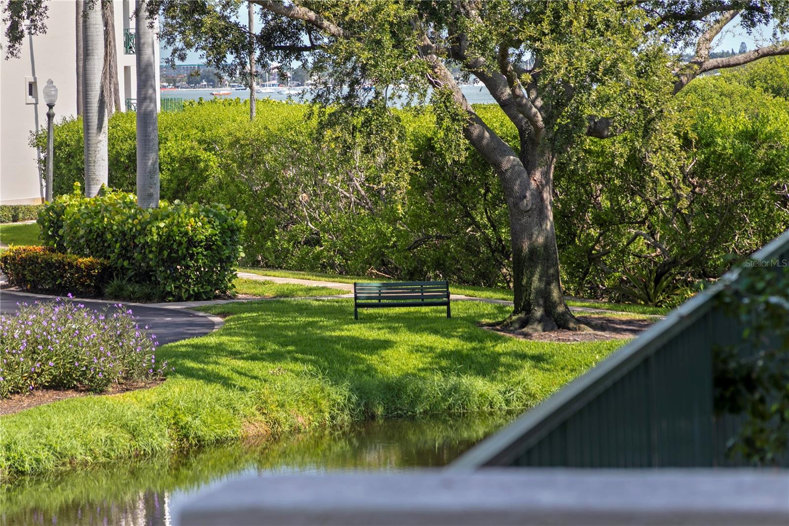 Image 37 of 61 For 4801 Osprey Drive S 101