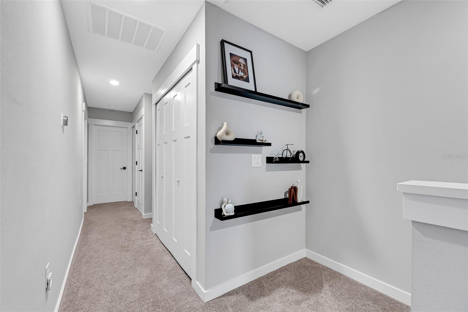 Image 17 of 31 For 2704 Gray Street B