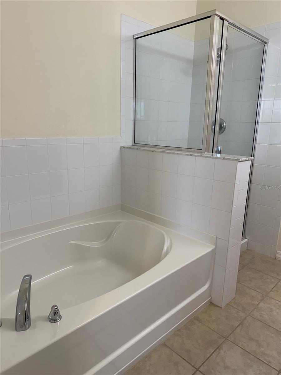 Image 14 of 26 For 4674 69th Place N