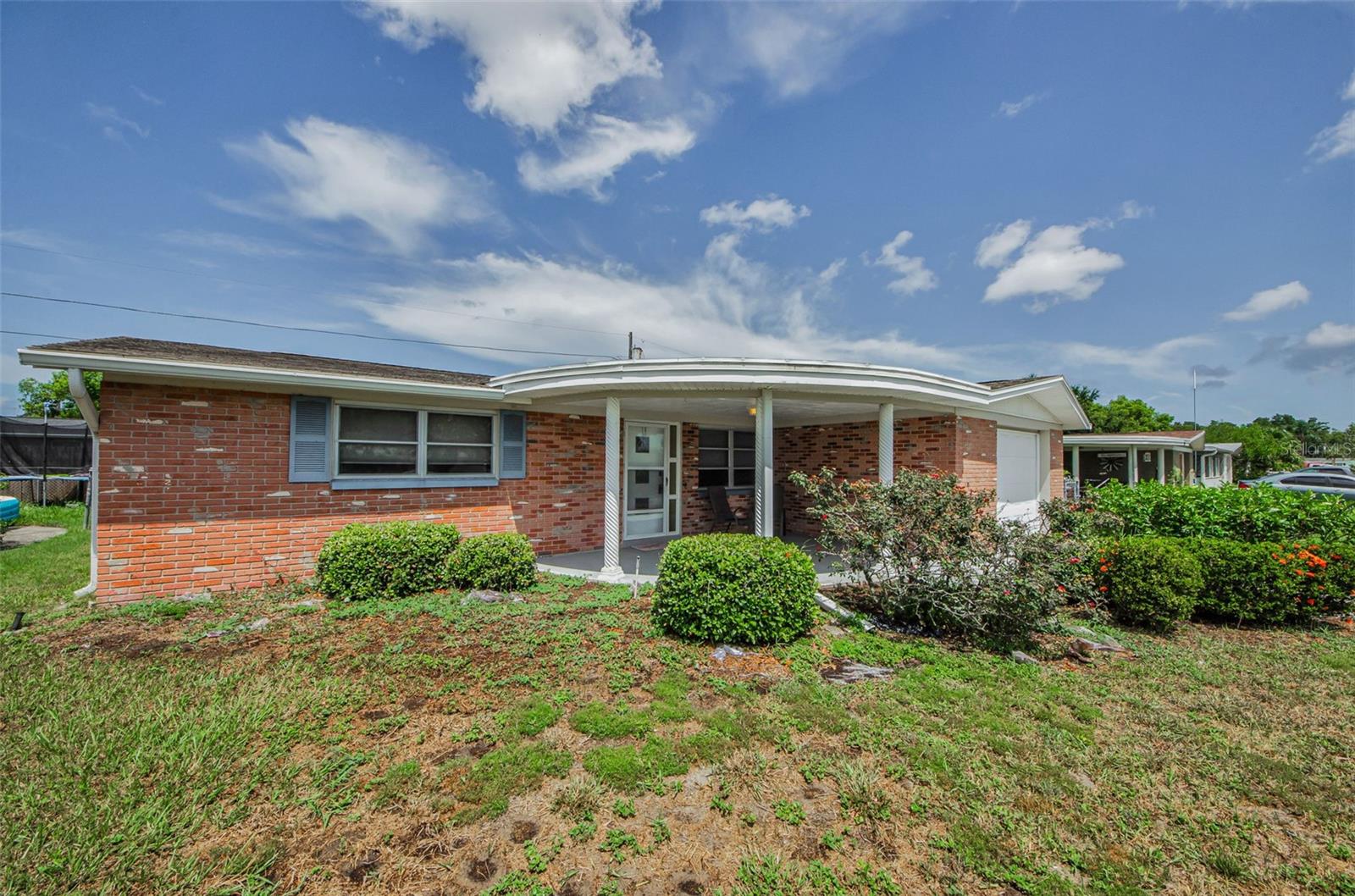 Image 3 of 34 For 2135 Erin Drive