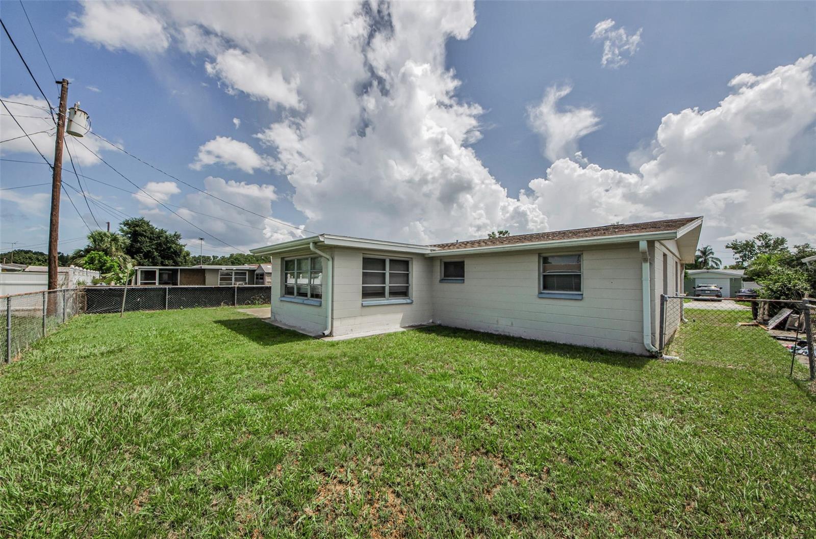 Image 32 of 34 For 2135 Erin Drive