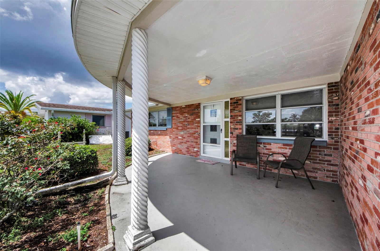 Image 4 of 34 For 2135 Erin Drive