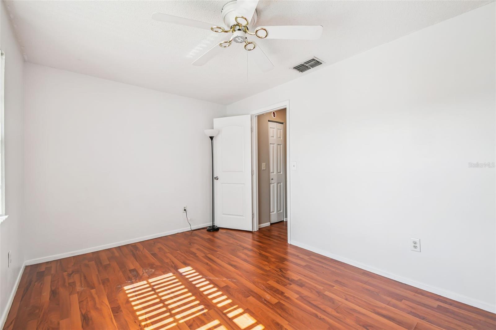 Image 36 of 68 For 14114 Village View Drive