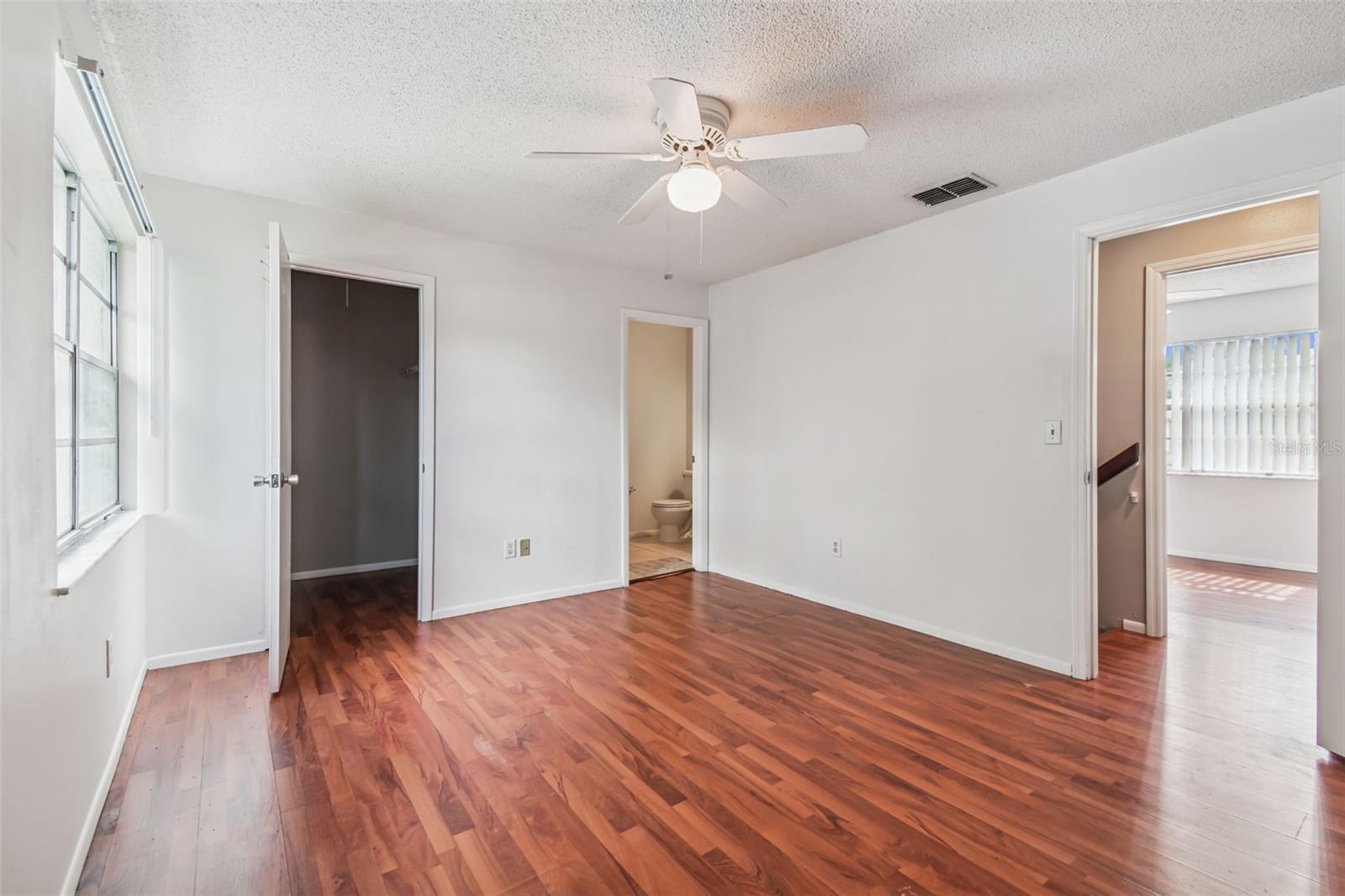 Image 42 of 68 For 14114 Village View Drive