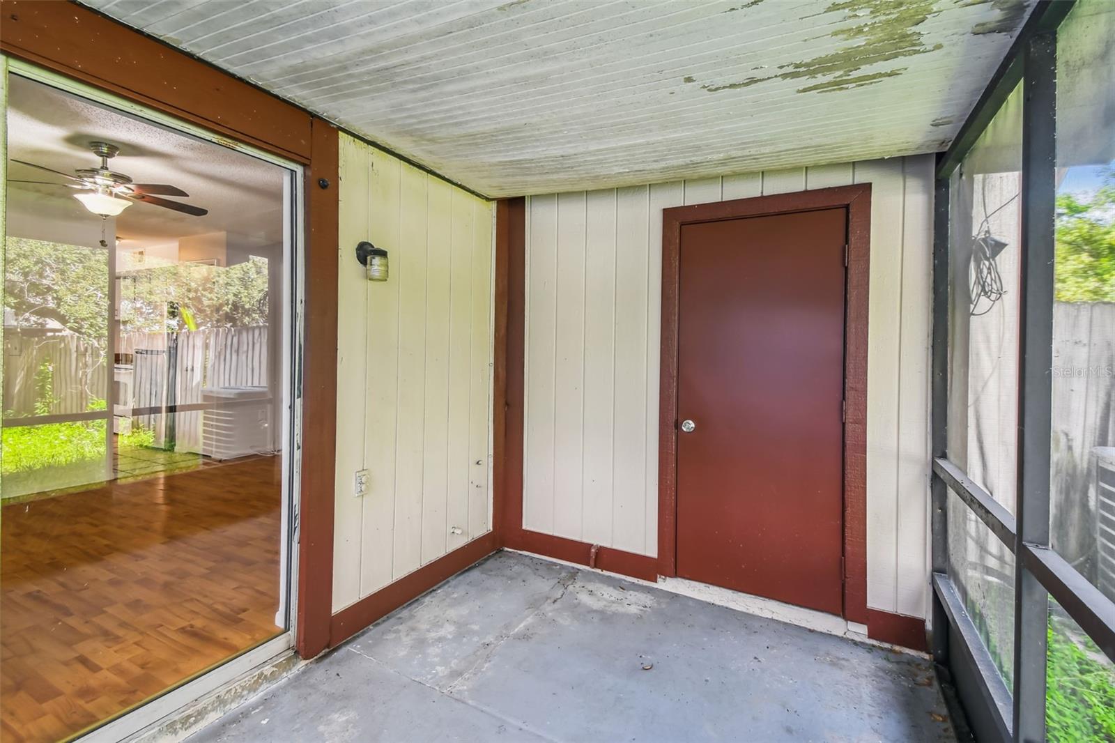 Image 49 of 68 For 14114 Village View Drive