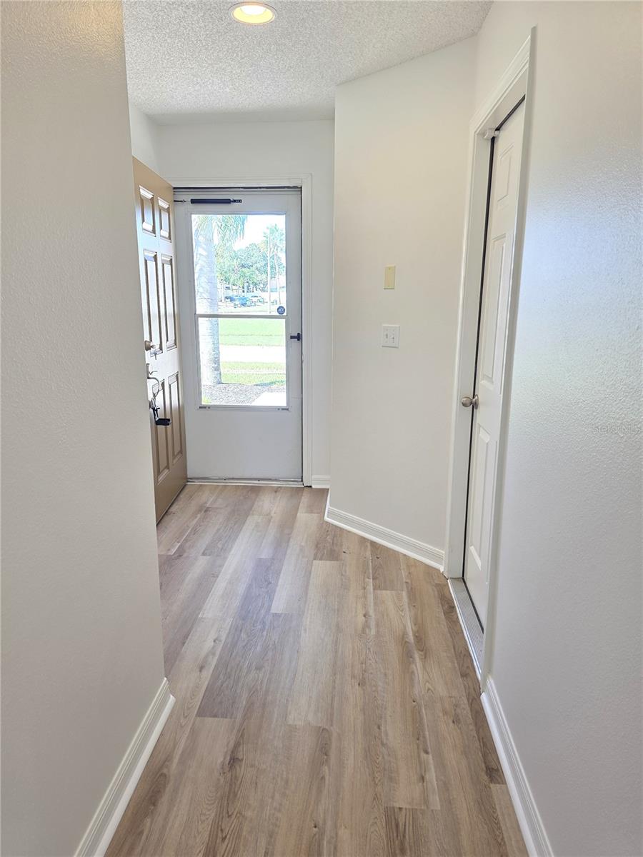 Image 4 of 16 For 13334 Ashbark Court