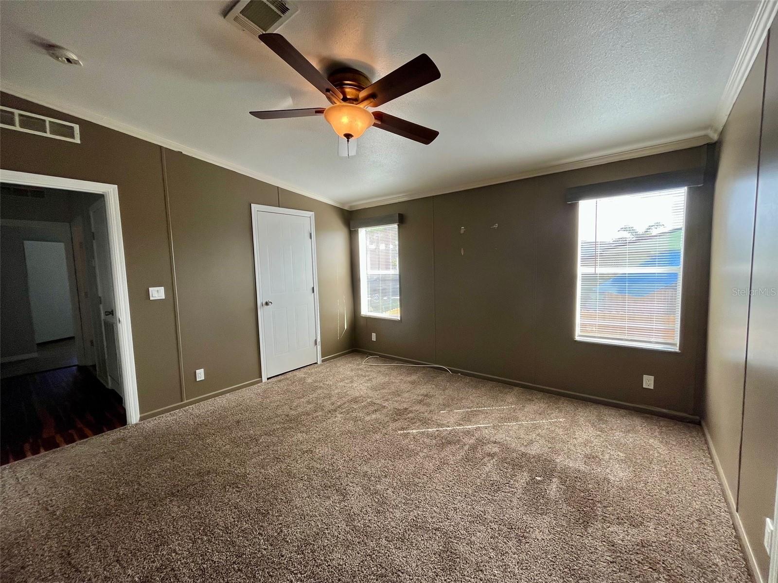 Image 15 of 29 For 1322 Live Oak Parkway
