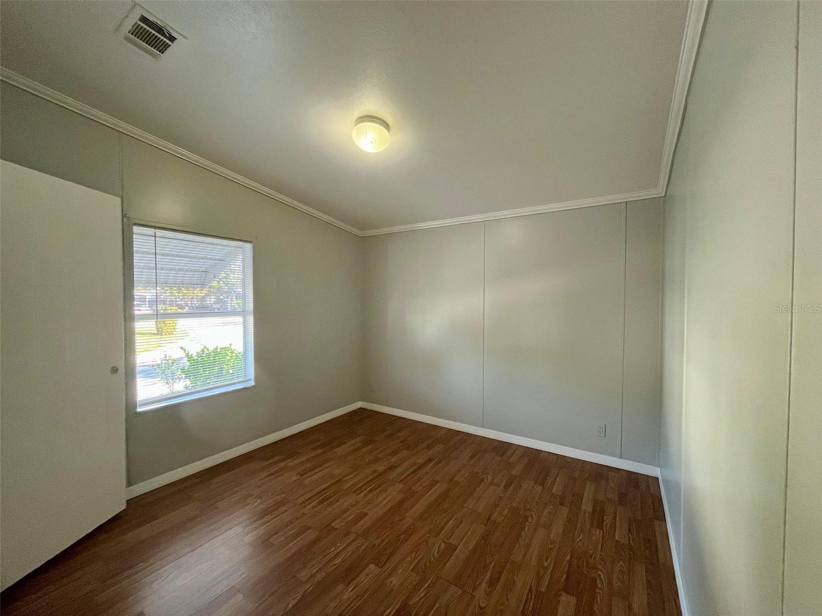 Image 18 of 29 For 1322 Live Oak Parkway