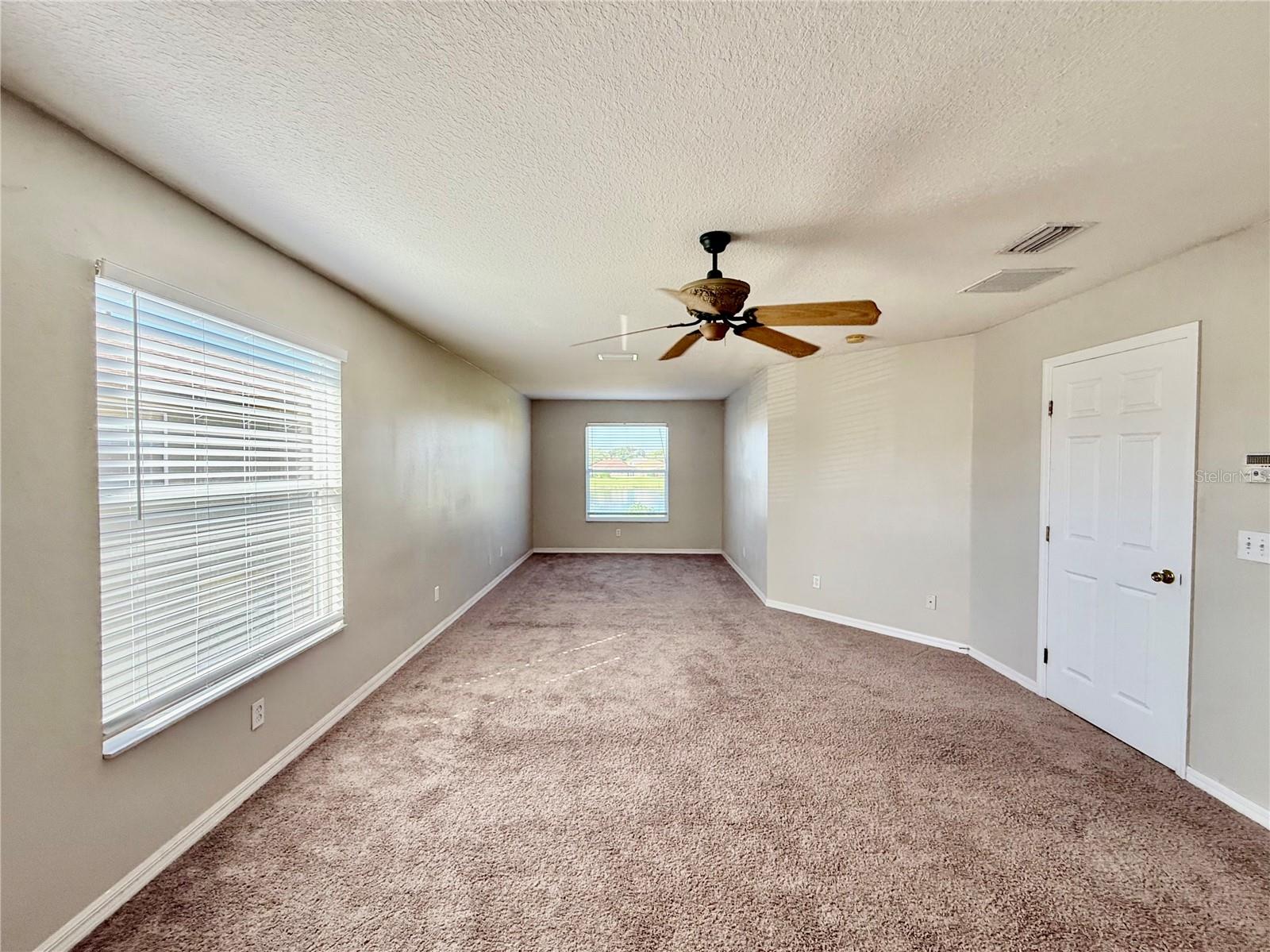 Image 20 of 37 For 11161 Creek Haven Drive
