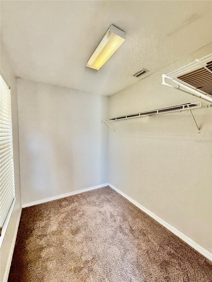 Image 33 of 37 For 11161 Creek Haven Drive