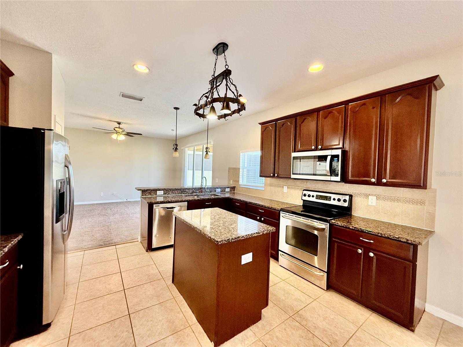 Image 4 of 37 For 11161 Creek Haven Drive