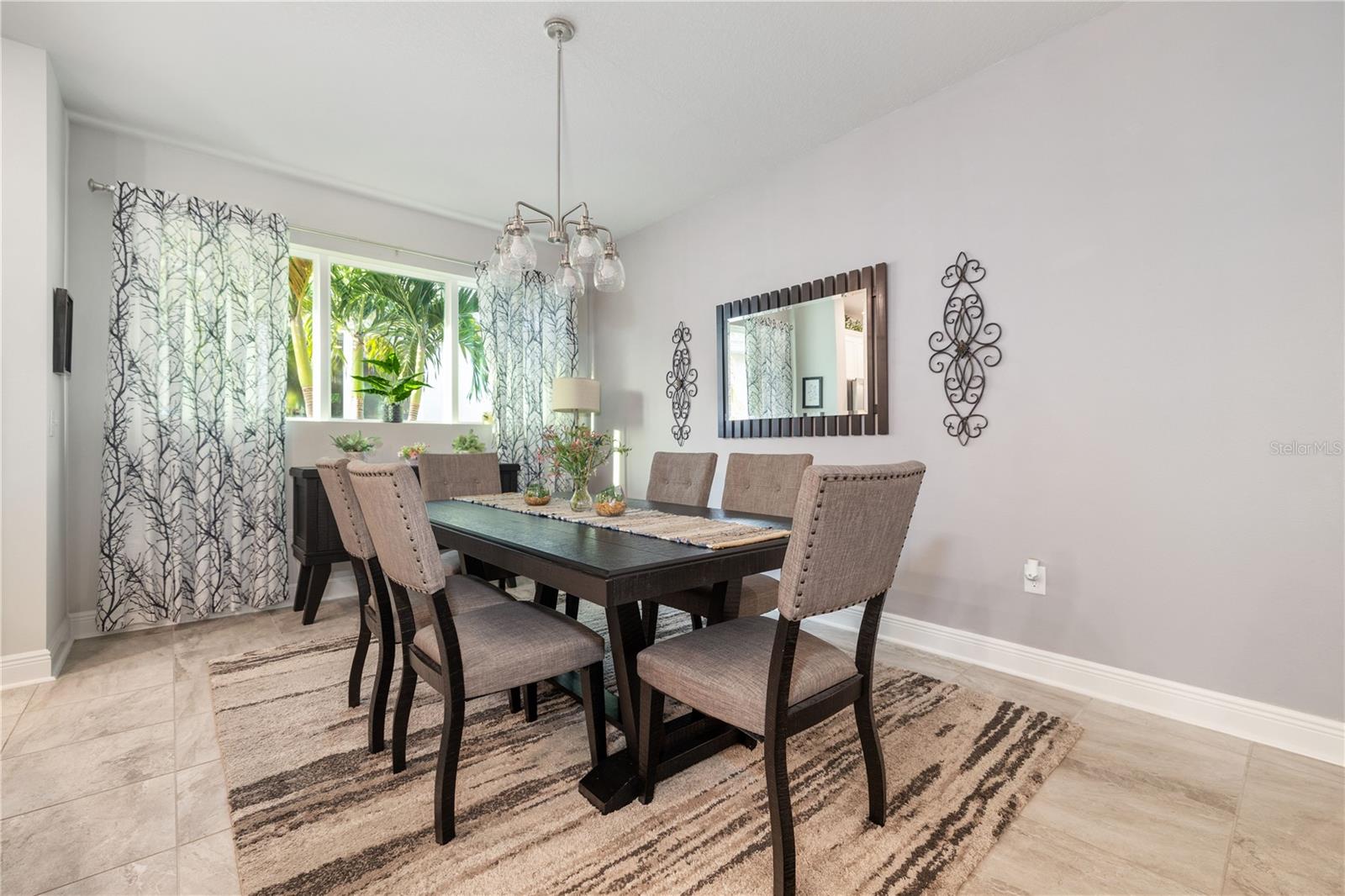 Image 7 of 25 For 6113 Plover Meadow Street
