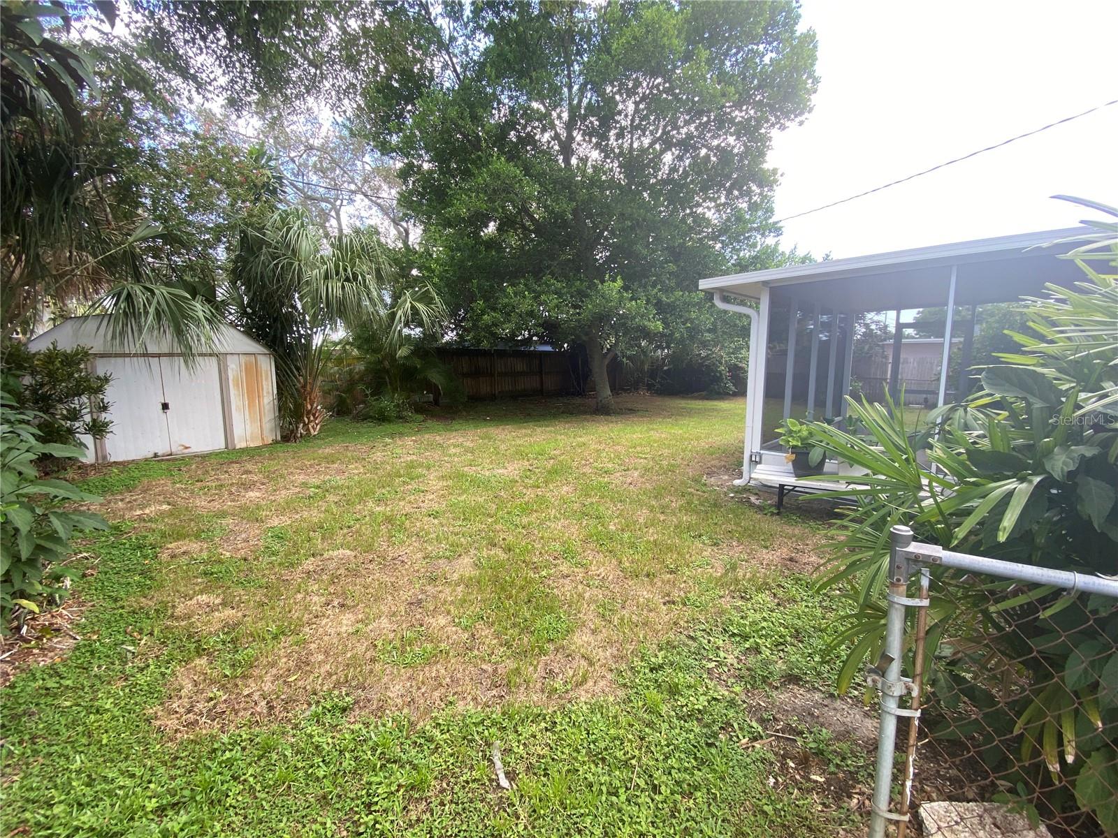 Image 10 of 35 For 45 Avon Drive