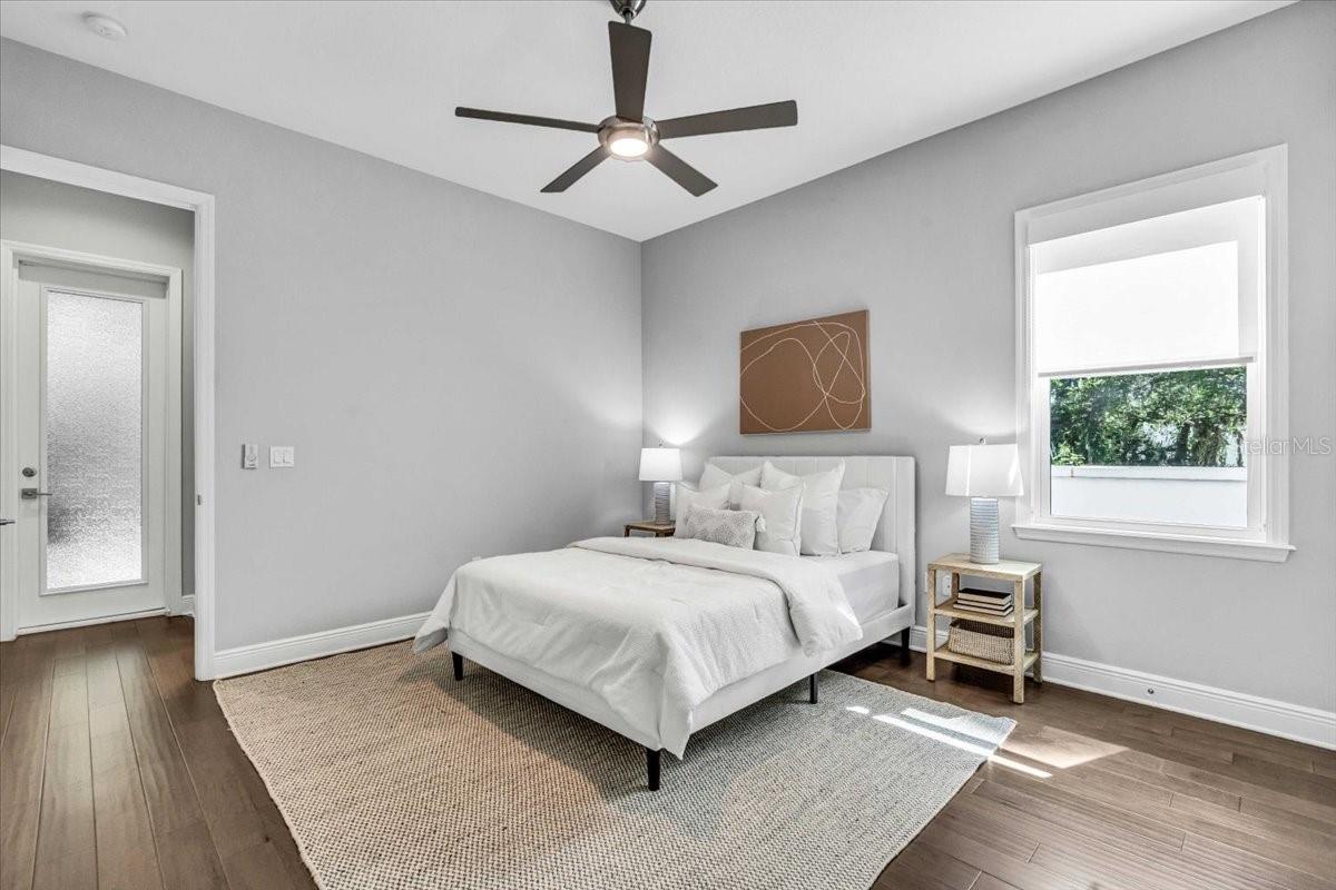 Image 19 of 46 For 4251 Roland Street