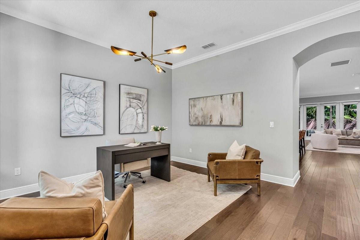 Image 3 of 46 For 4251 Roland Street