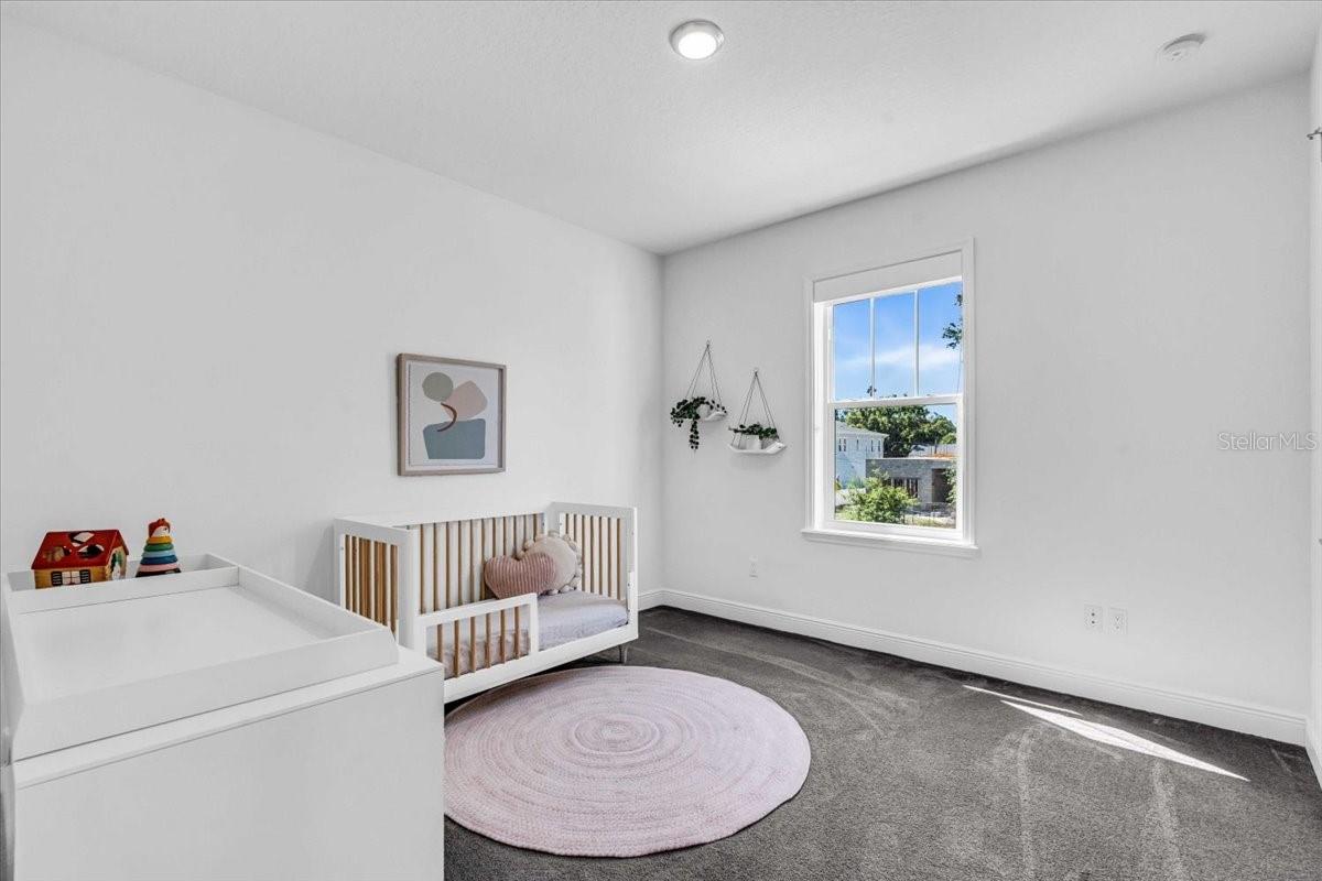 Image 40 of 46 For 4251 Roland Street