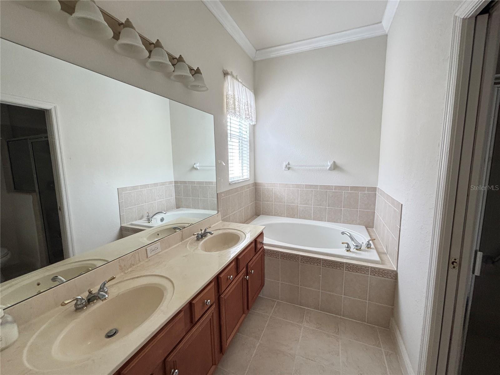 Image 14 of 23 For 9936 Cleghorn Drive