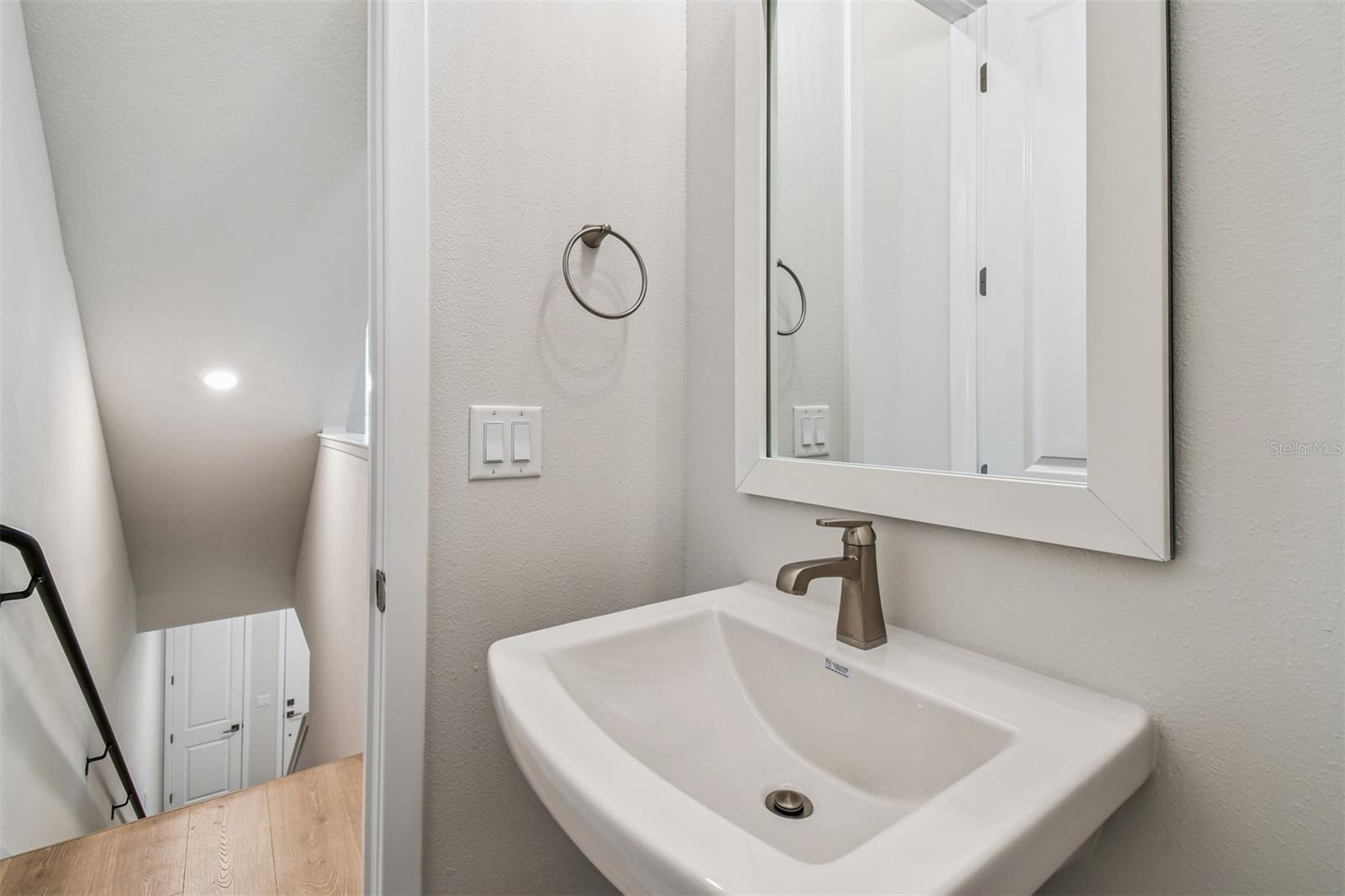 Image 39 of 46 For 487 31st Way N