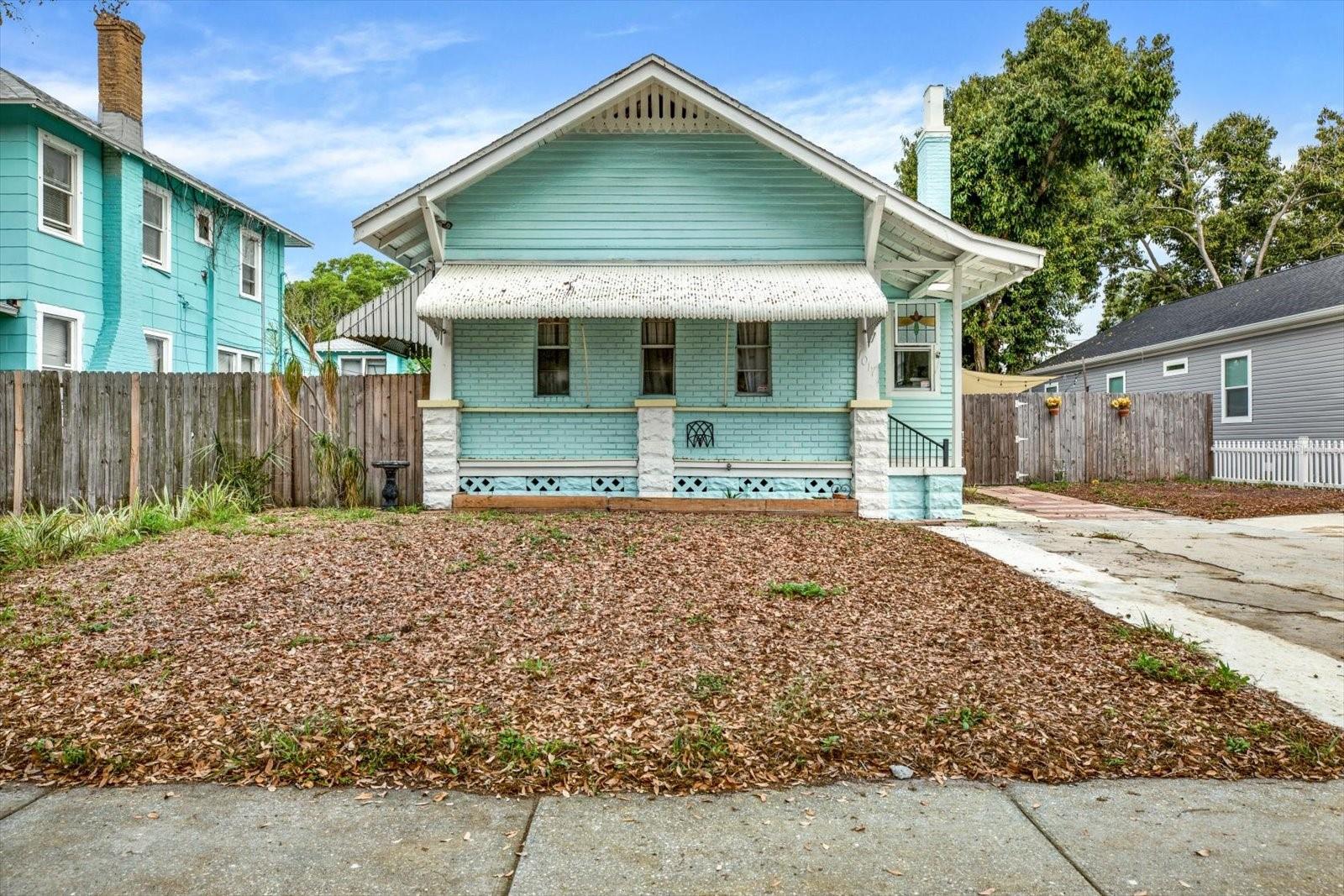 Image 2 of 27 For 1017 16th Avenue S