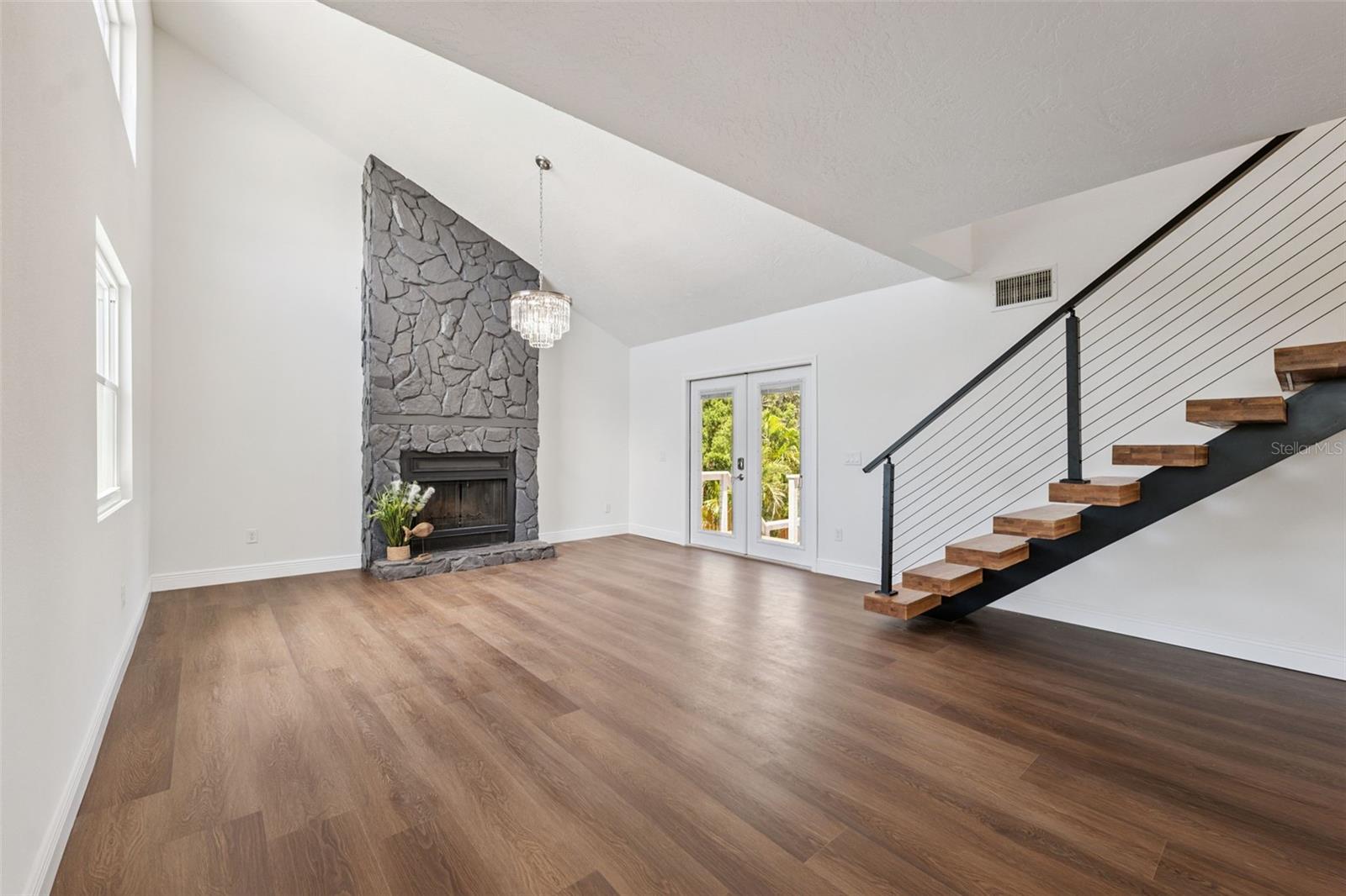 Image 17 of 73 For 7355 138th Street