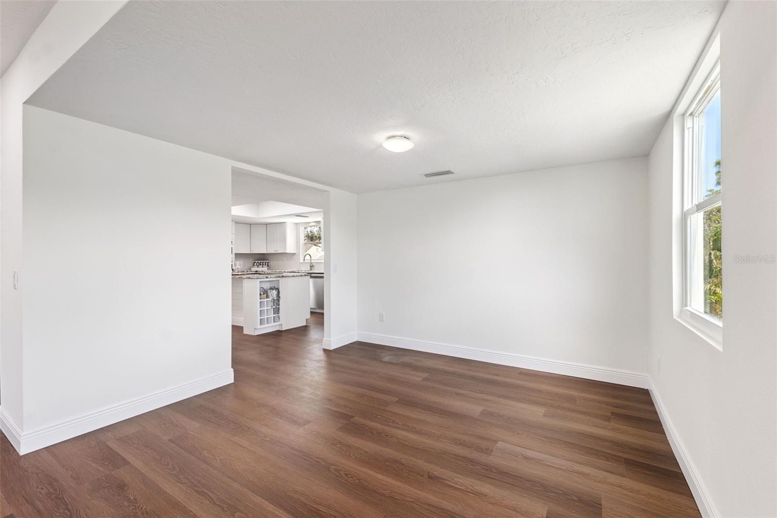 Image 23 of 73 For 7355 138th Street