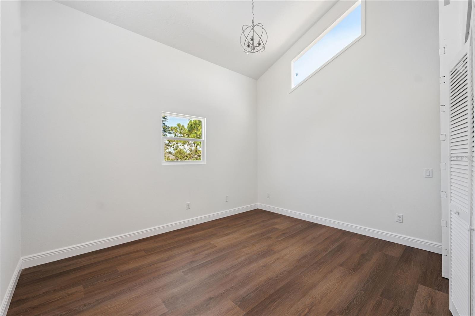 Image 43 of 73 For 7355 138th Street