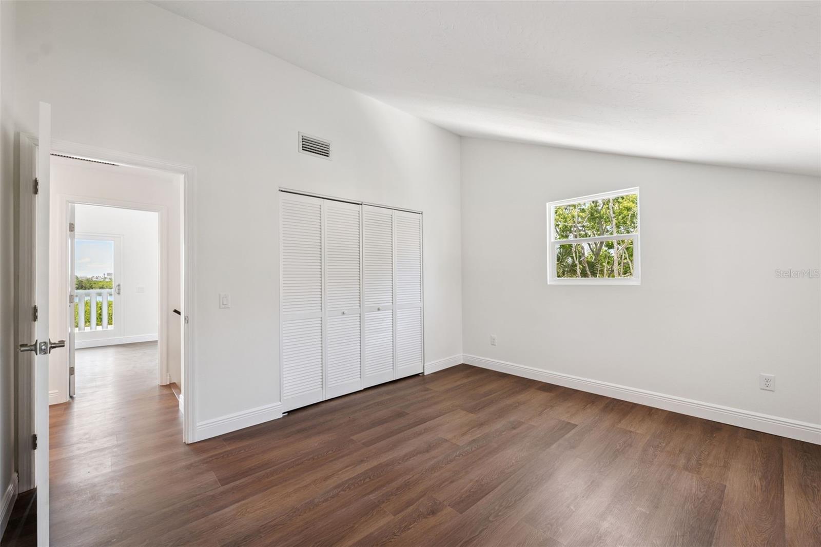 Image 45 of 73 For 7355 138th Street