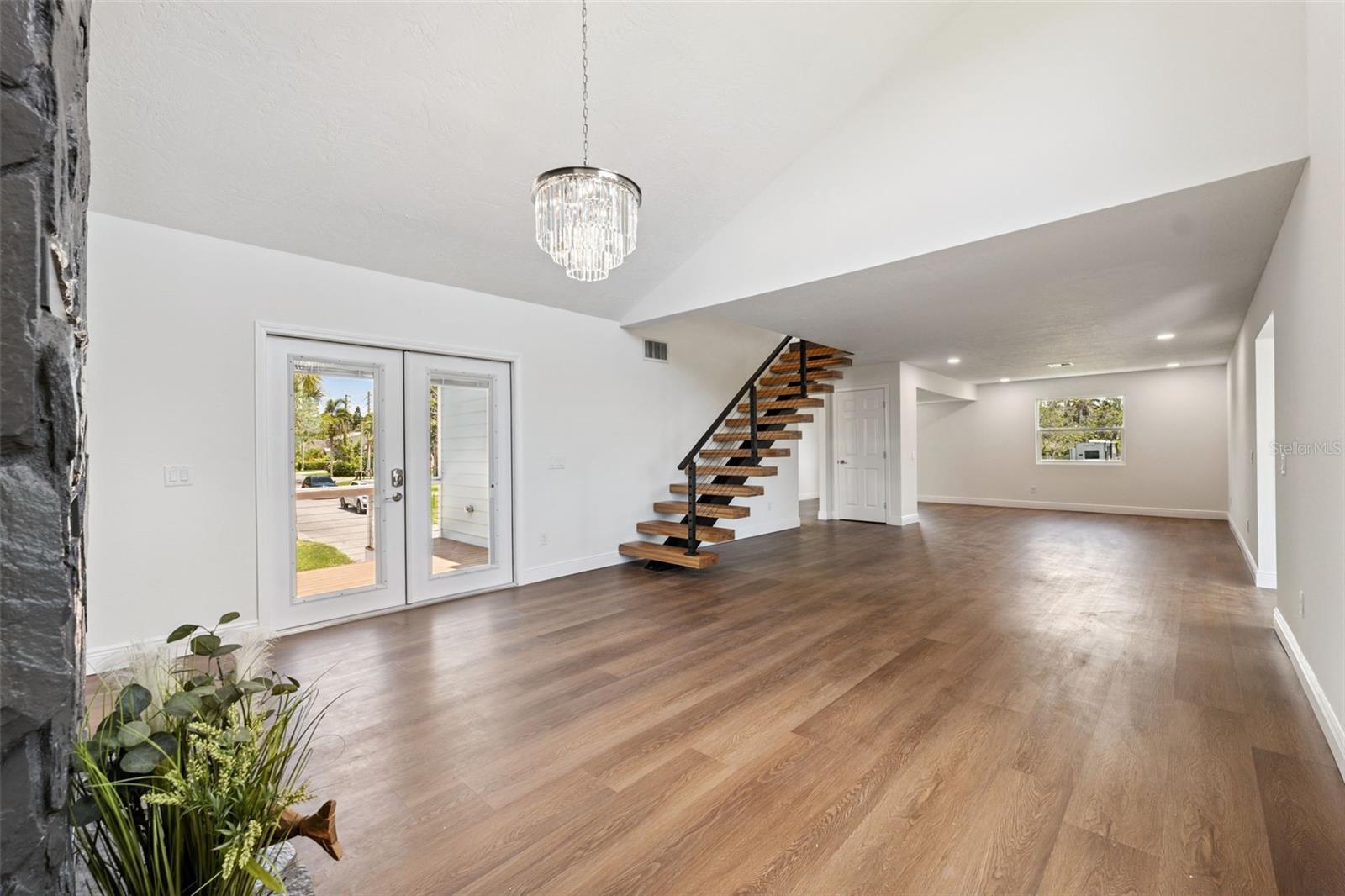 Image 46 of 73 For 7355 138th Street