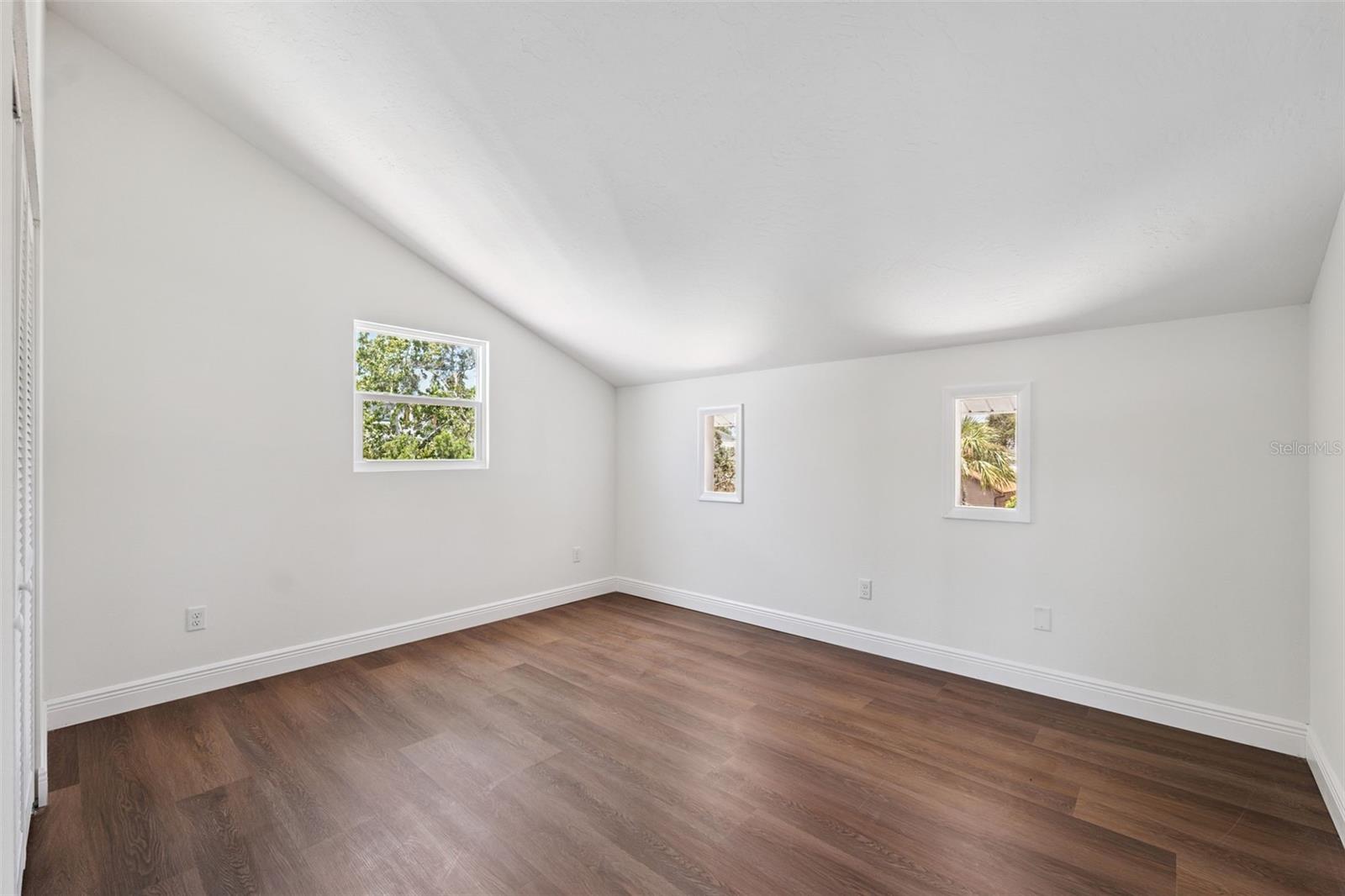 Image 49 of 73 For 7355 138th Street