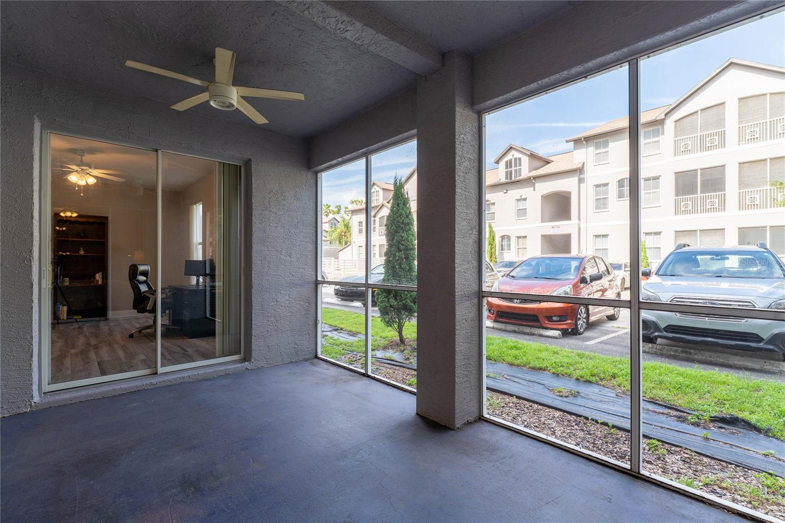 Image 24 of 31 For 5020 Sunridge Palms Drive 103