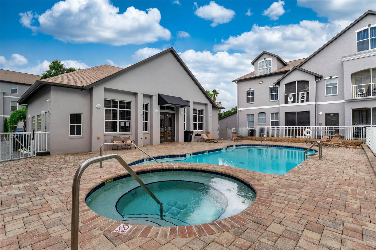 Image 27 of 31 For 5020 Sunridge Palms Drive 103