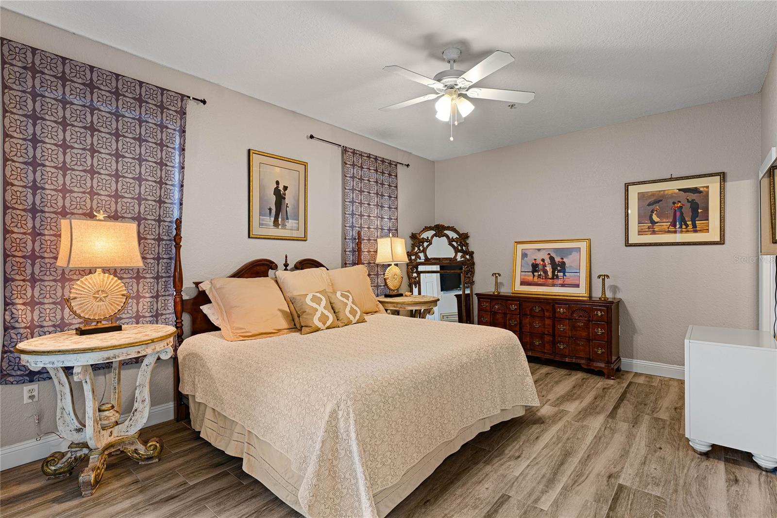 Image 4 of 31 For 5020 Sunridge Palms Drive 103