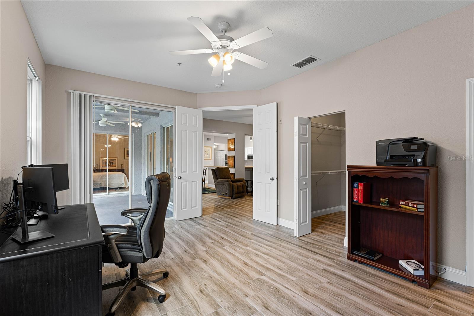 Image 5 of 31 For 5020 Sunridge Palms Drive 103