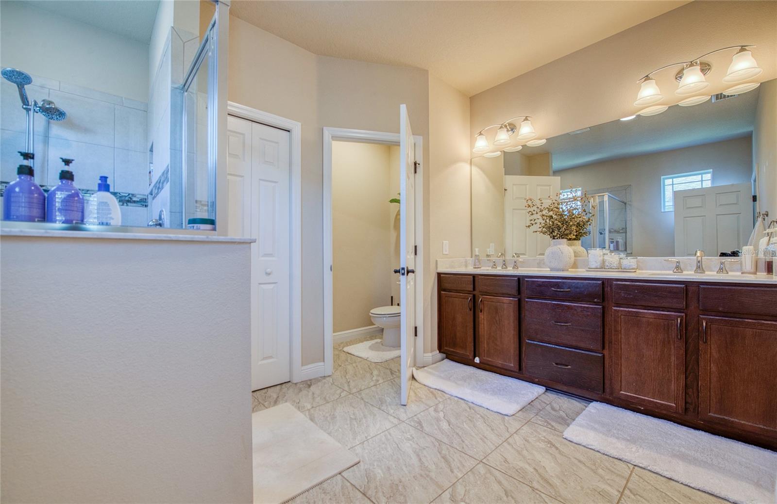 Image 19 of 40 For 443 Harbor Springs Drive