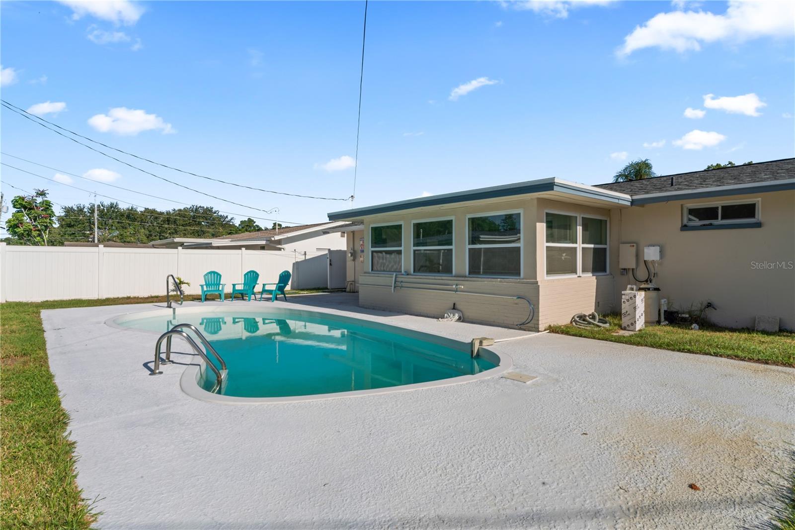 Image 30 of 38 For 13958 Antigua Drive