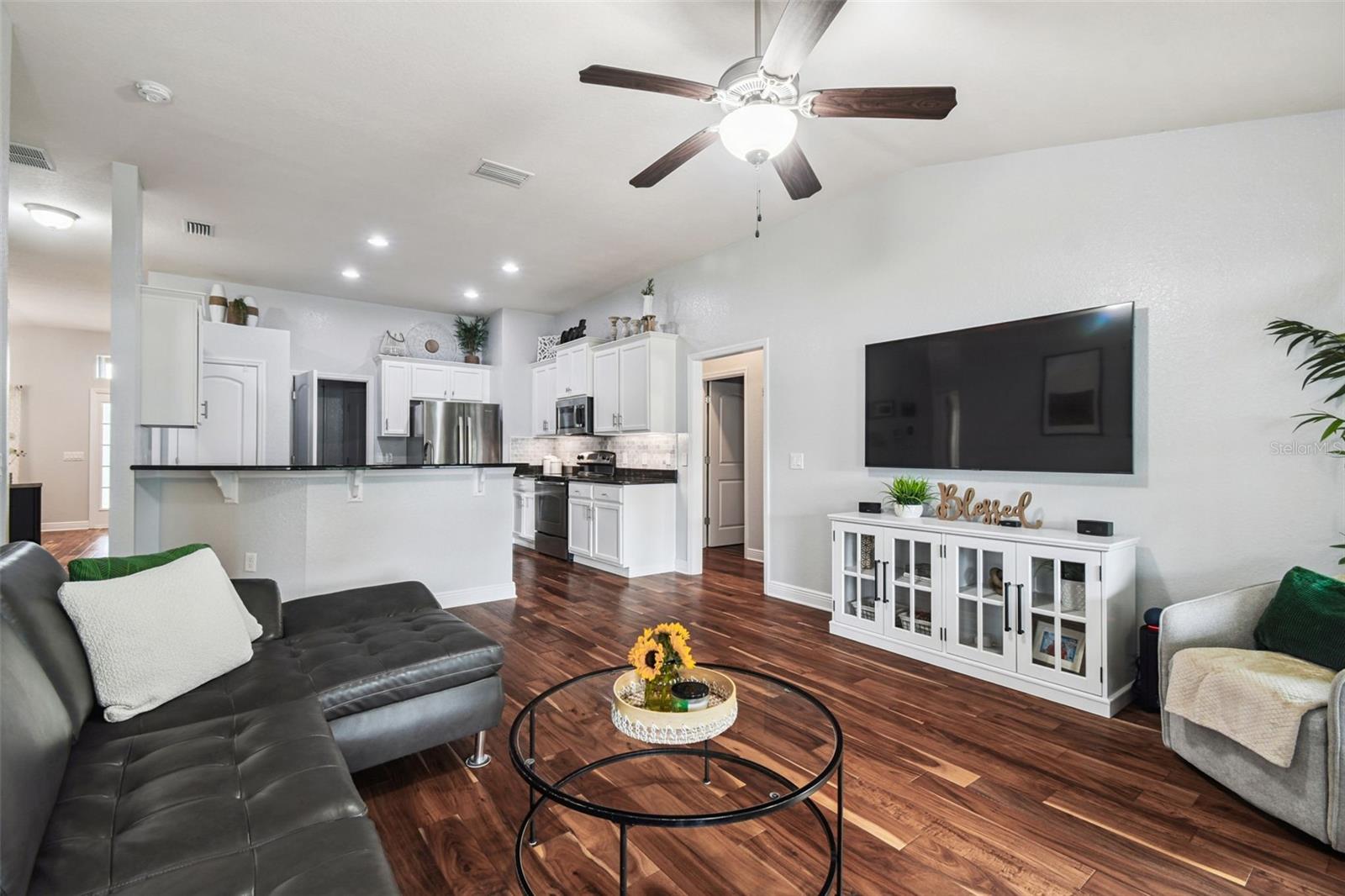 Listing photo id 30 for 9638 Jaybird Lane