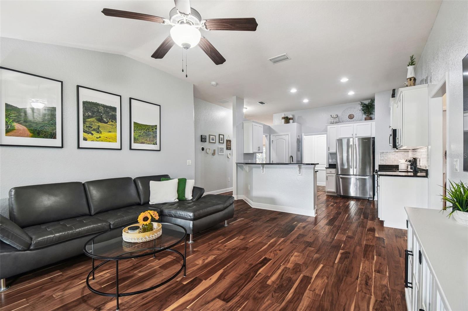 Listing photo id 31 for 9638 Jaybird Lane