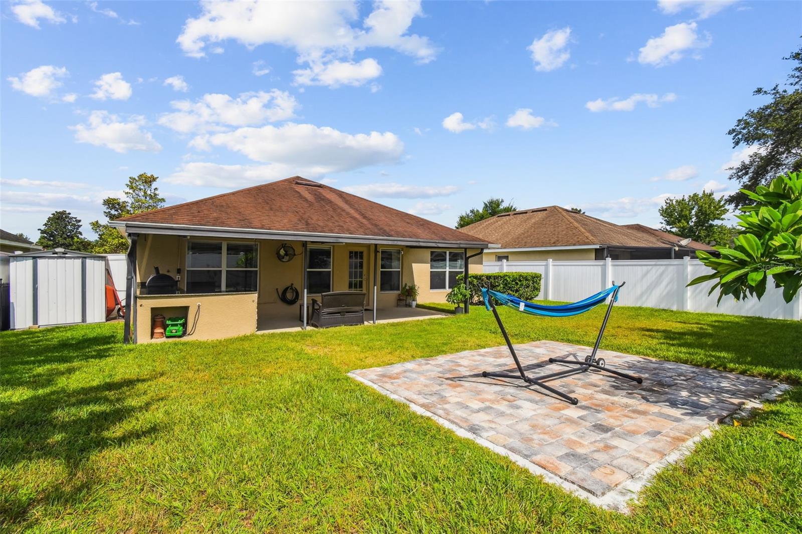Listing photo id 42 for 9638 Jaybird Lane