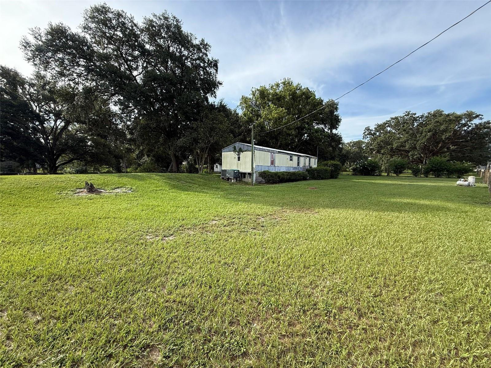 Listing photo id 36 for 21146 Us Highway 301