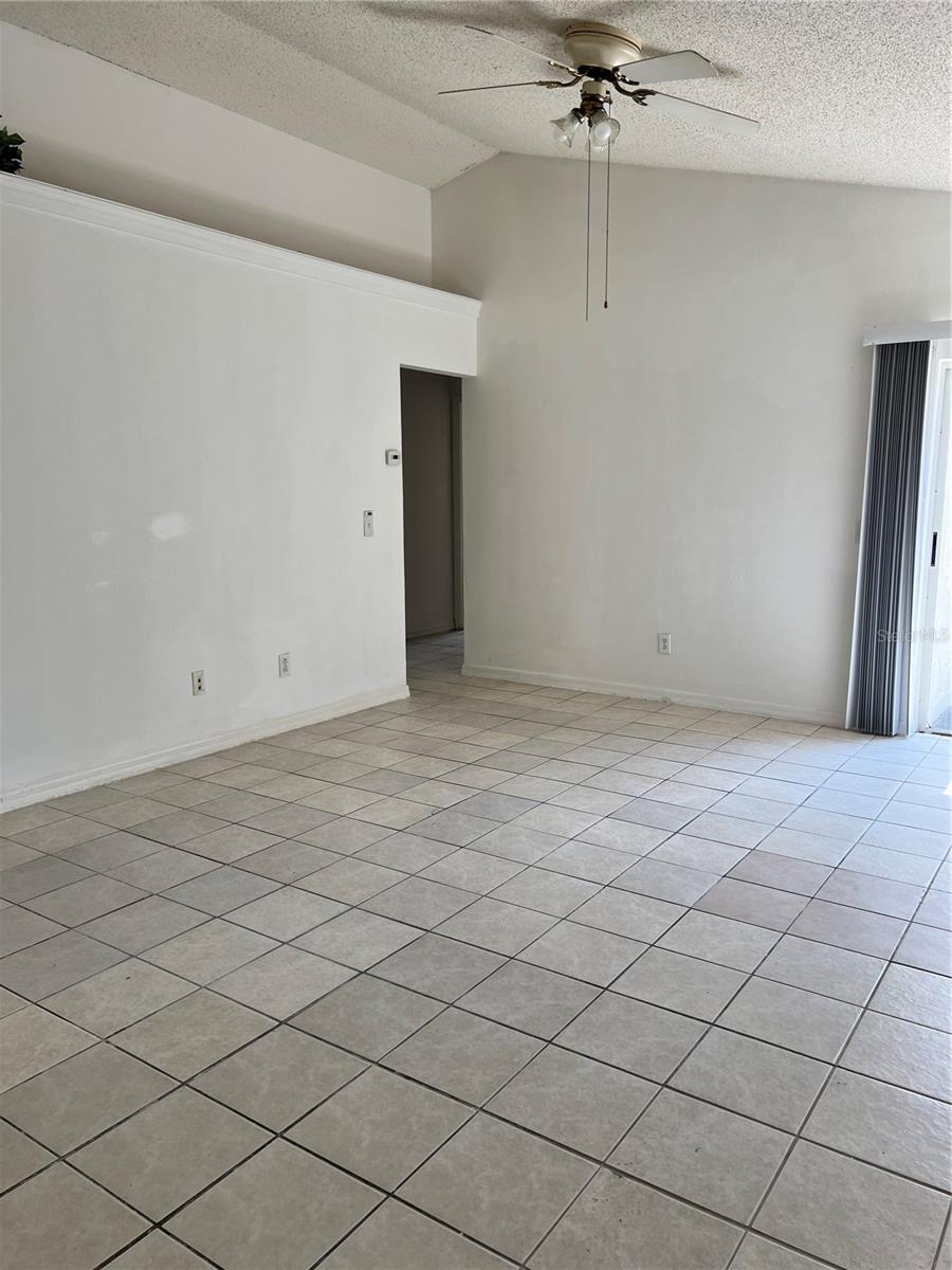 Image 4 of 17 For 8108 Riverboat Drive