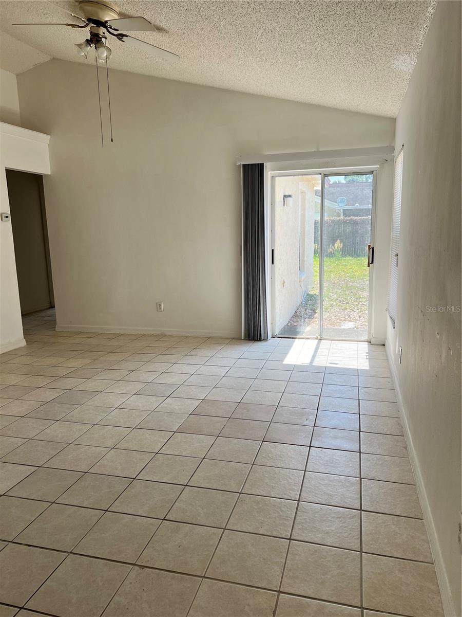Image 5 of 17 For 8108 Riverboat Drive