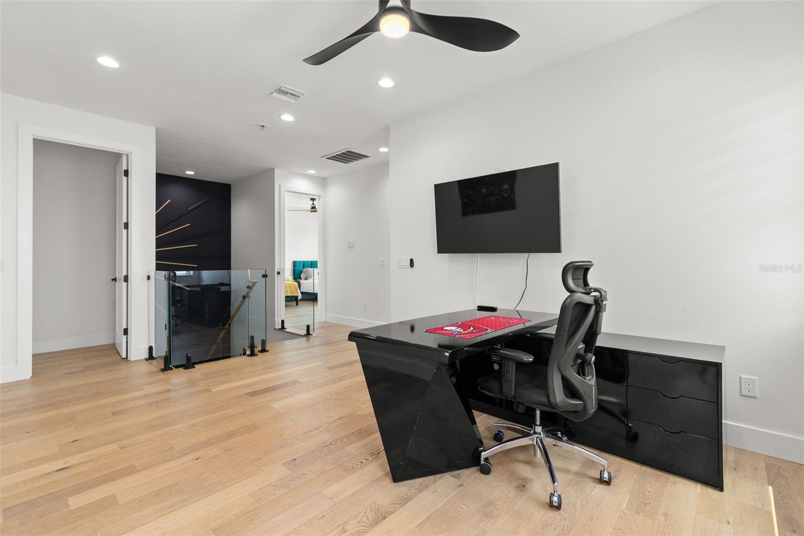 Image 33 of 50 For 3213 Abdella Street